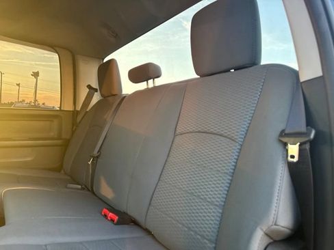 Used 2014 RAM 1500 Express AWD/4WD image 24