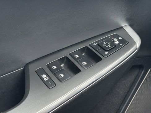 Used 2023 Kia EV6 Wind image 8