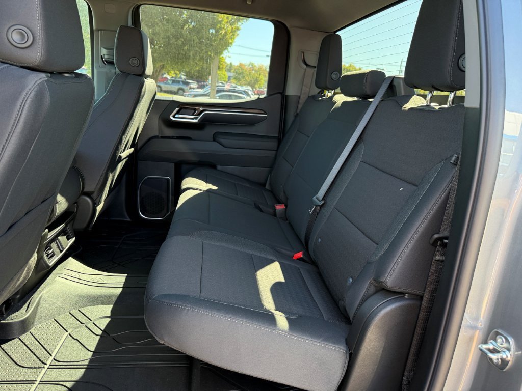New 2026 Chevrolet Silverado 1500 RST w/ RST Select Package AWD/4WD image 16