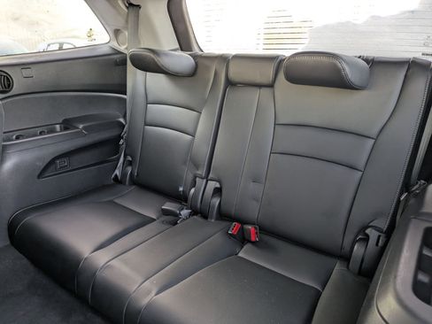 Certified 2019 Honda Pilot Touring image 25