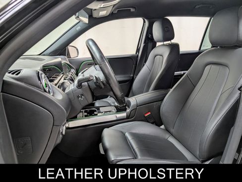 Used 2023 Mercedes-Benz EQB 300 4MATIC image 16