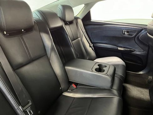 Used 2013 Toyota Avalon XLE FWD image 12