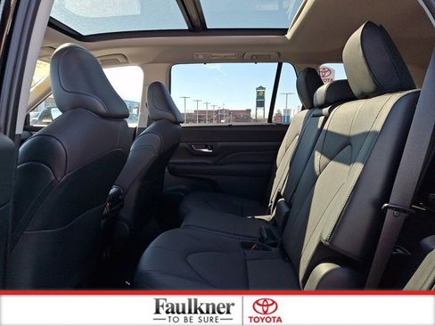Certified 2025 Toyota Grand Highlander AWD Hybrid image 10