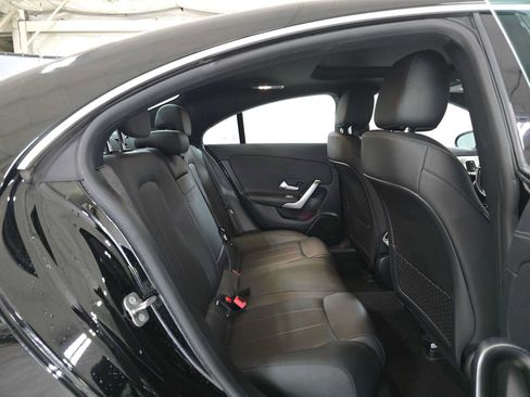 Used 2025 Mercedes-Benz CLA 250 4MATIC image 12