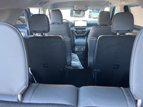 New 2026 Ford Explorer Active w/ Active Comfort Package image 14