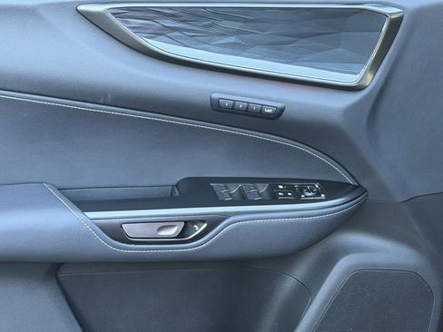 Used 2025 Lexus NX 250 FWD w/ Premium Package image 29