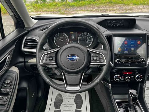 Used 2022 Subaru Forester Limited image 21