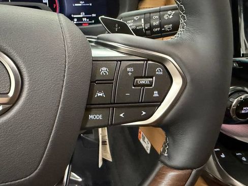 New 2026 Lexus LX 600 4WD w/ Luxury Package image 23