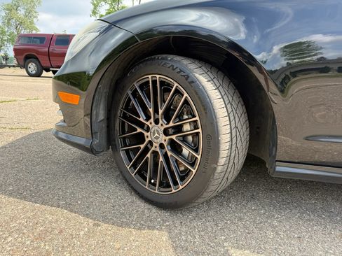 Used 2013 Mercedes-Benz CLS 550 4MATIC image 9