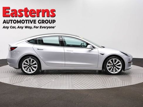 Used 2018 Tesla Model 3 Long Range AWD/4WD image 4