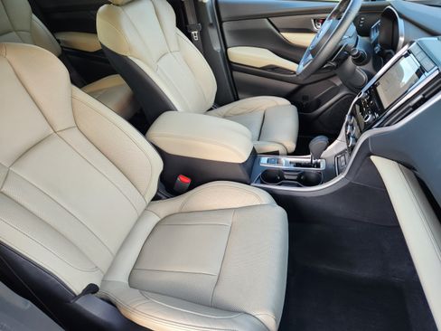 Used 2021 Subaru Ascent Limited w/ Technology Package AWD/4WD image 6