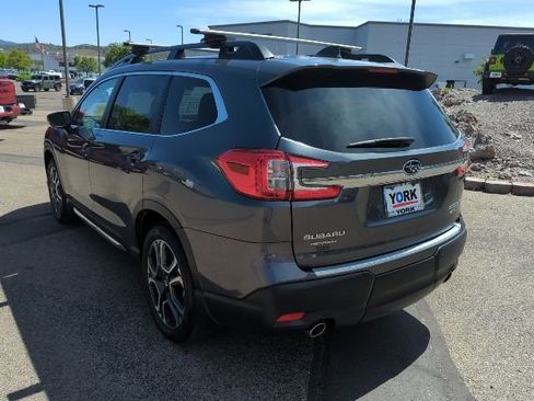 Used 2024 Subaru Ascent Limited w/ Technology Package AWD/4WD image 6
