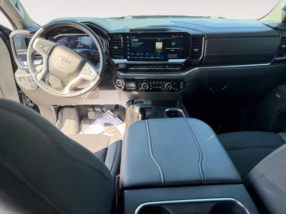 Used 2023 Chevrolet Silverado 1500 RST w/ True North Edition Plus AWD/4WD image 10