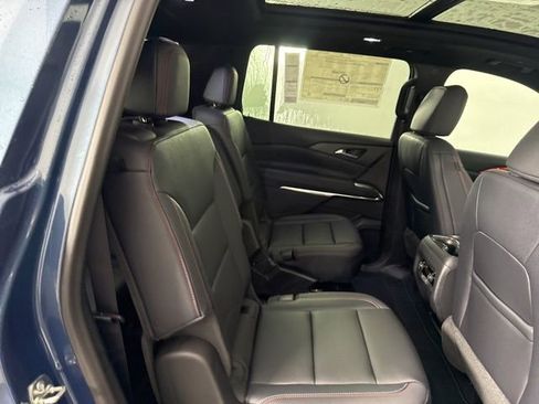 New 2026 Chevrolet Traverse Z71 w/ Driver Confidence Package AWD/4WD image 21