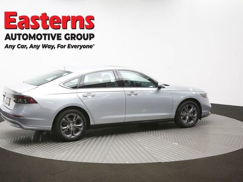 Used 2024 Honda Accord EX image 43