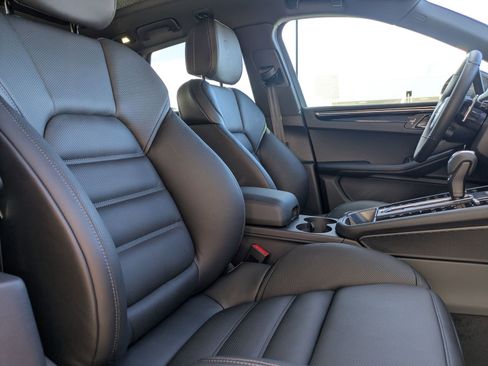 New 2026 Porsche Macan S image 29