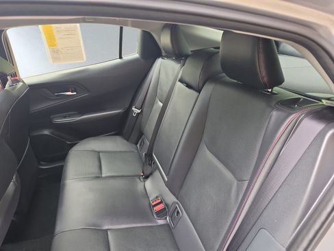Used 2024 Toyota Prius Prime FWD image 18