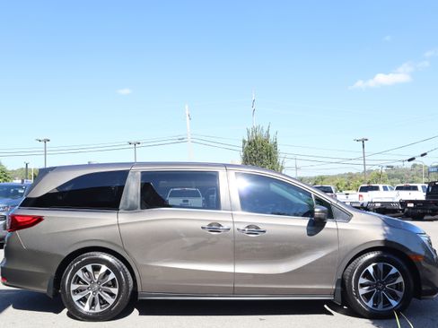 Used 2022 Honda Odyssey EX-L image 6