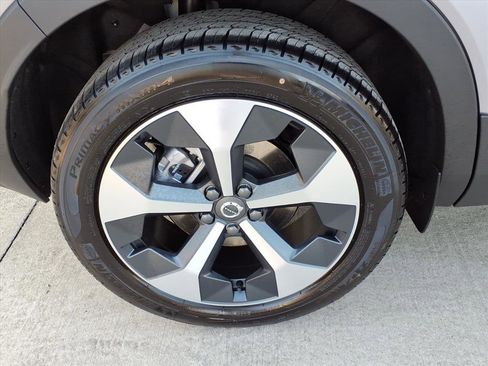 New 2026 Volvo XC40 B5 Plus w/ Protection Package Premier image 7