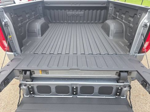 New 2026 GMC Sierra 1500 Denali w/ Denali Reserve Package AWD/4WD image 22