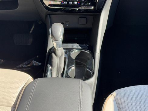 Used 2024 Buick Encore GX Avenir w/ Avenir Technology Package image 14