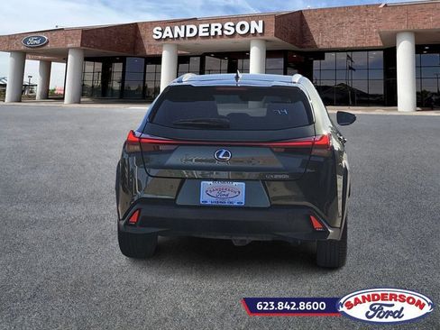 Used 2020 Lexus UX 250h w/ Premium Package image 4