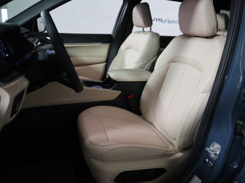 New 2026 Jeep Grand Cherokee L Limited AWD/4WD image 24