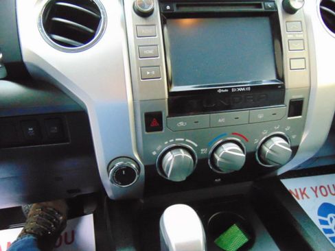 Used 2014 Toyota Tundra SR5 w/ SR5 Upgrade Package image 22