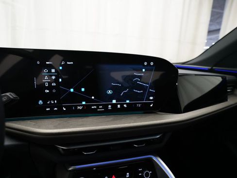 Used 2025 Audi Q5 Premium w/ Convenience Package AWD/4WD image 6