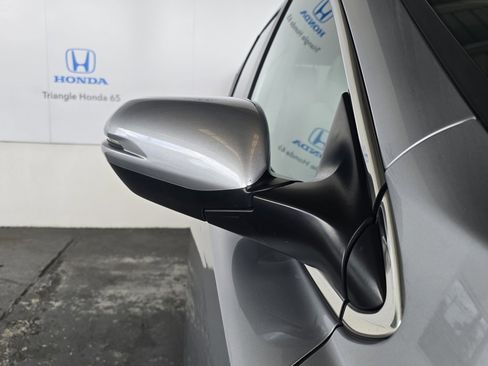 Used 2020 Honda CR-V EX image 12