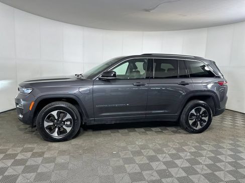 Used 2024 Jeep Grand Cherokee Limited 4xe AWD/4WD image 6