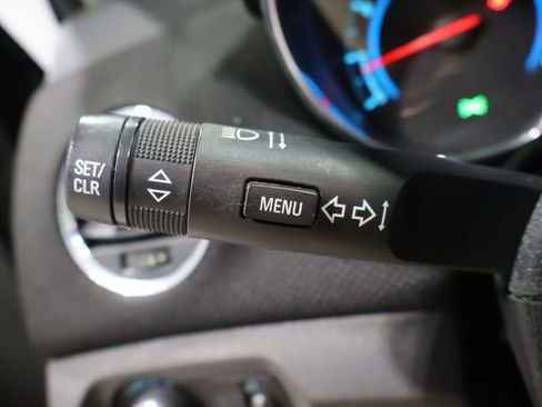 Used 2014 Chevrolet Cruze LT w/ RS Package image 38