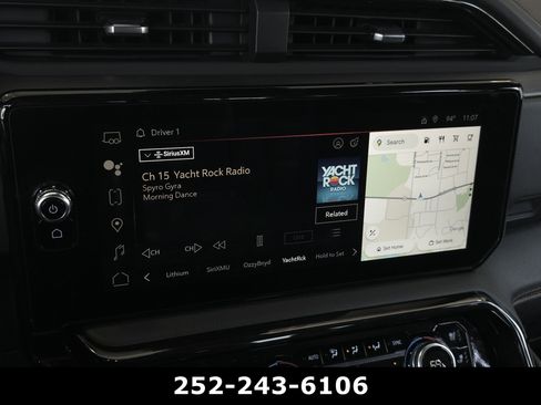 Used 2024 GMC Sierra 1500 AT4 w/ Technology Package AWD/4WD image 18