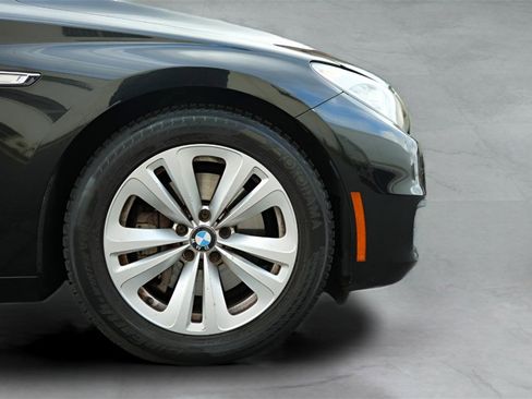 Used 2016 BMW 535i Gran Turismo xDrive image 17