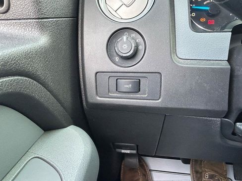 Used 2013 Ford F150 XLT w/ XLT Chrome Pkg AWD/4WD image 24
