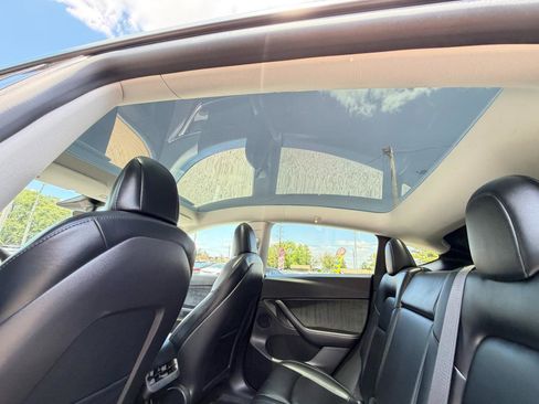 Used 2021 Tesla Model Y Performance AWD/4WD image 25