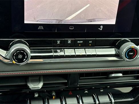 Used 2024 Chevrolet Colorado Z71 w/ Advanced Trailering Package image 25