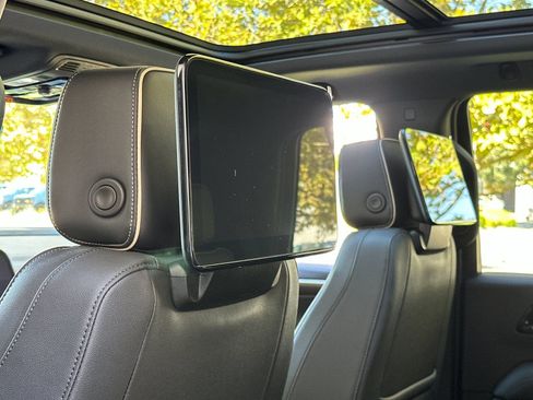 New 2026 Chevrolet Tahoe Premier image 17