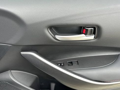 Used 2025 Toyota Corolla SE FWD image 20