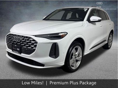 Used 2025 Audi Q5 Premium Plus w/ Premium Plus AWD/4WD image 4