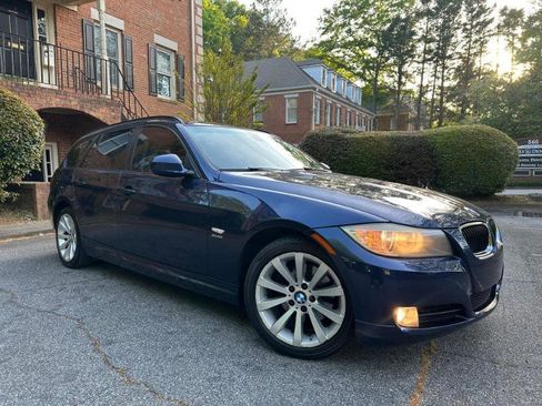 Used 2012 BMW 328i xDrive Wagon image 5