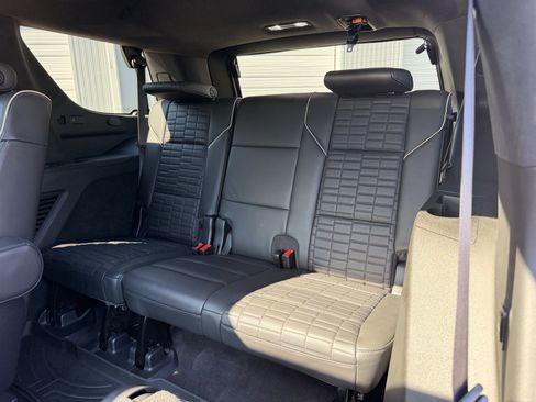 Used 2023 Cadillac Escalade V AWD/4WD image 27