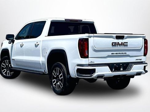 Used 2024 GMC Sierra 1500 AT4 w/ AT4 Preferred Package AWD/4WD image 5