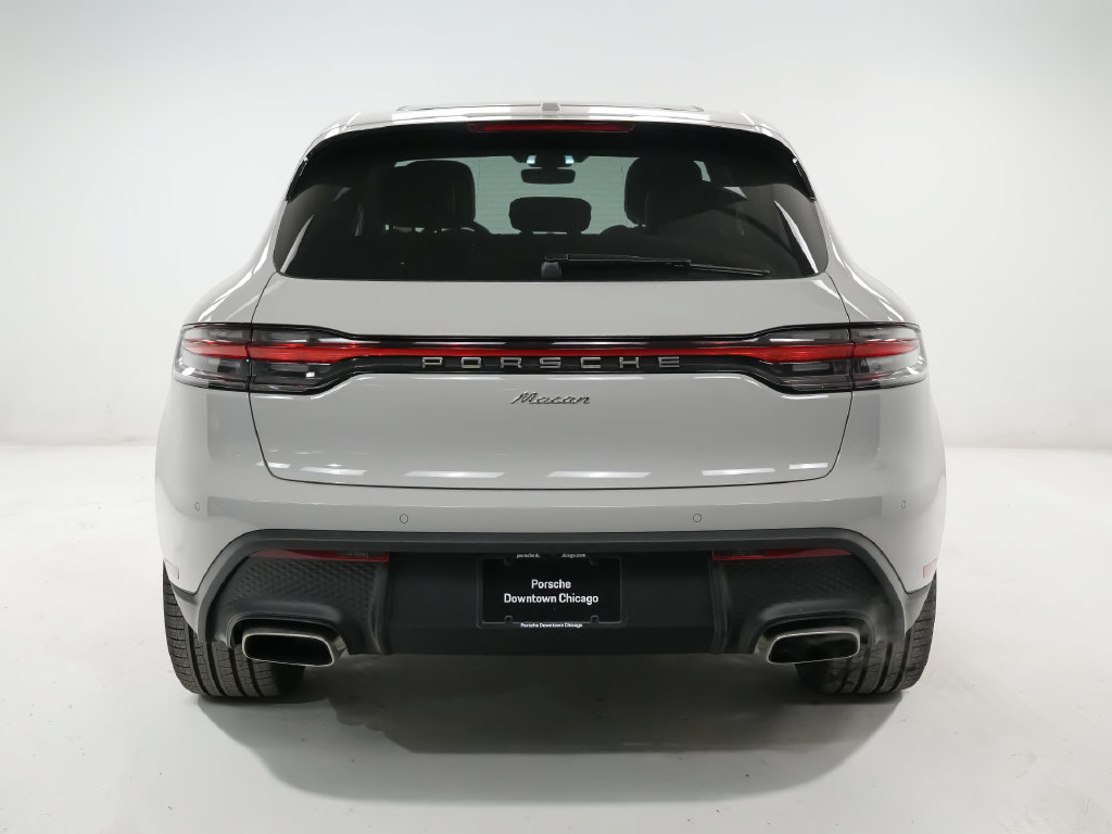 Used 2026 Porsche Macan AWD/4WD image 11