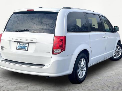 Used 2020 Dodge Grand Caravan SXT image 7