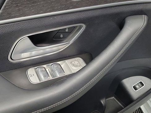 Used 2024 Mercedes-Benz GLE 53 AMG 4MATIC Coupe image 18