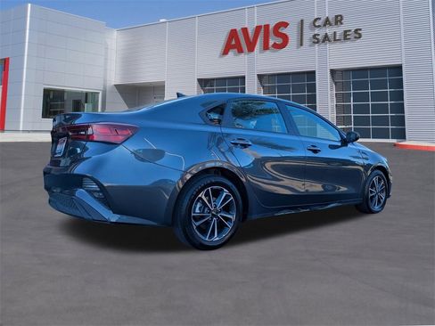 Used 2024 Kia Forte LXS image 5