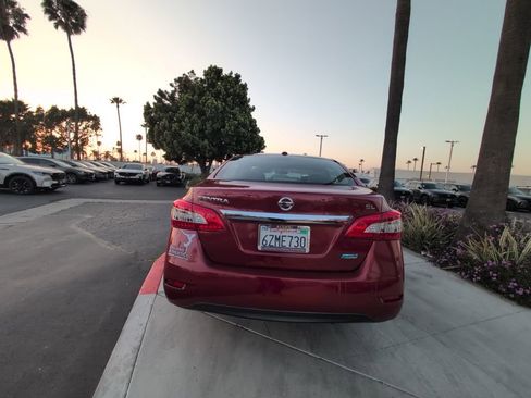 Used 2013 Nissan Sentra SL w/ Navigation Pkg FWD image 19