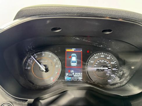 Used 2021 Subaru Crosstrek 2.0i image 14