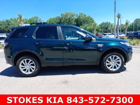 Used 2017 Land Rover Discovery Sport HSE AWD/4WD image 4
